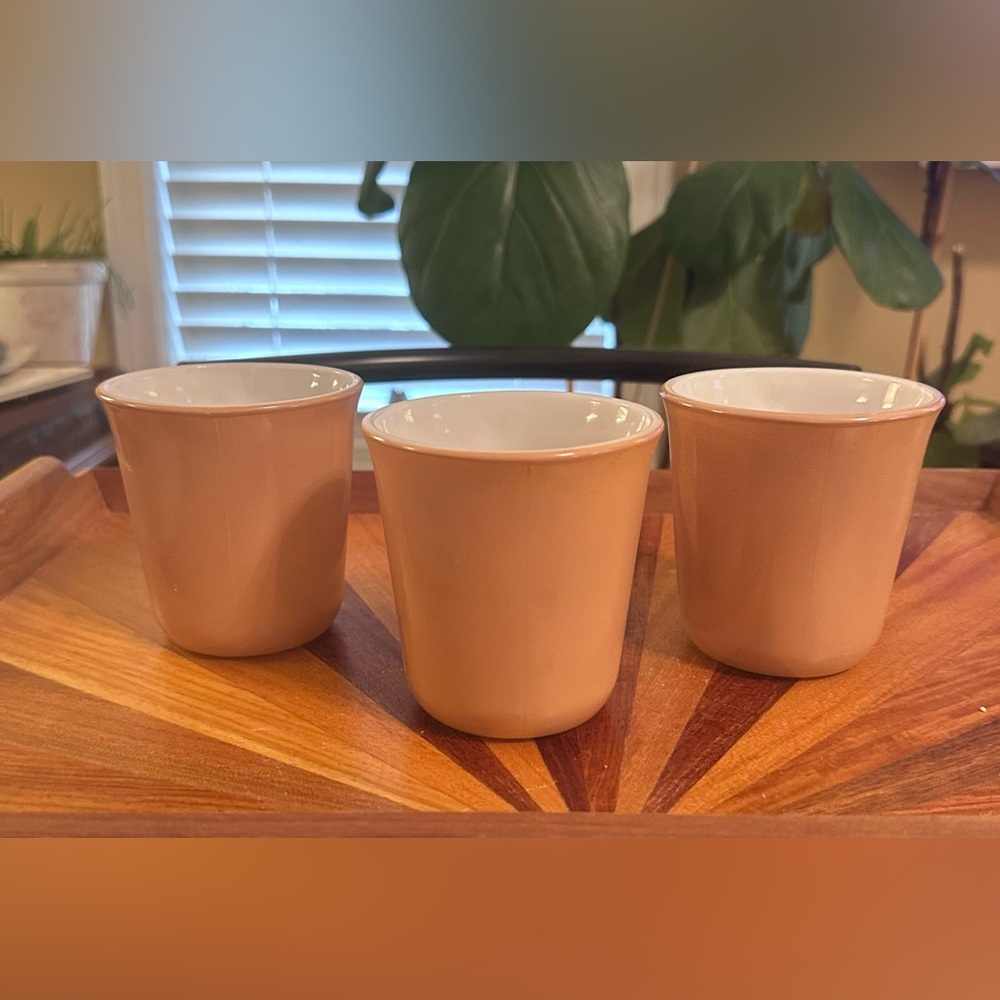 Vintage PYREX Butterscotch Coffee Mugs/Tea Cups. - Picture 4 of 7
